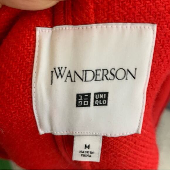 JW Anderson Uniqlo wool red toggle coat jacket size medium women’s - Picture 4 of 7